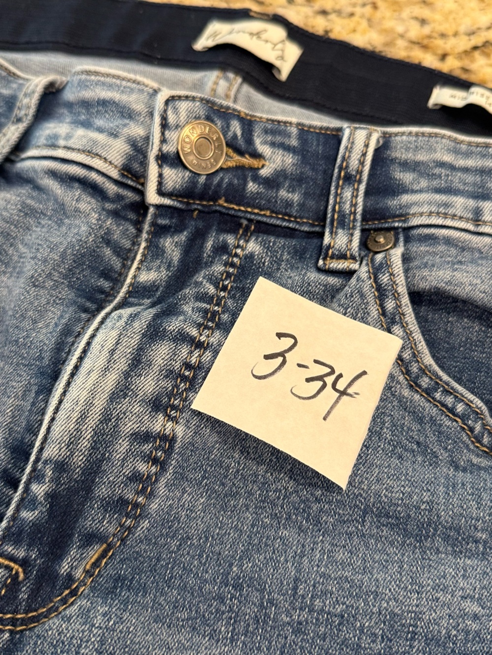 Wonderly Mid Rise Straight stretchy jeans medium wash 14R - Picture 11 of 12